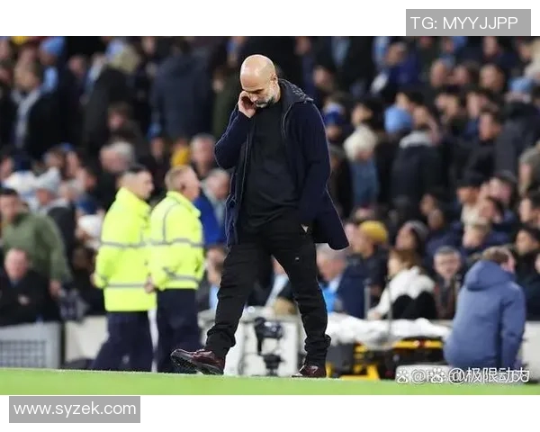 曼联老球迷感叹票价飞涨座位频换心中无奈难再热爱球队 曼联老球迷感叹票价飞涨座位频换心中无奈难再热爱球队