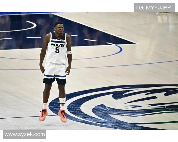 戈贝尔盛赞华子具备最佳防守阵容潜力能胜任各个位置的防守任务