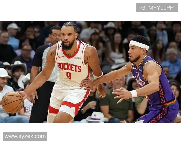 布克强调狄龙独特能力的重要性这种特质无法通过训练获得 布克强调狄龙独特能力的重要性这种特质无法通过训练获得