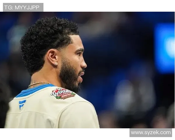 豪泽赞塔图姆全力训练虽未出战却深刻影响全队士气与表现