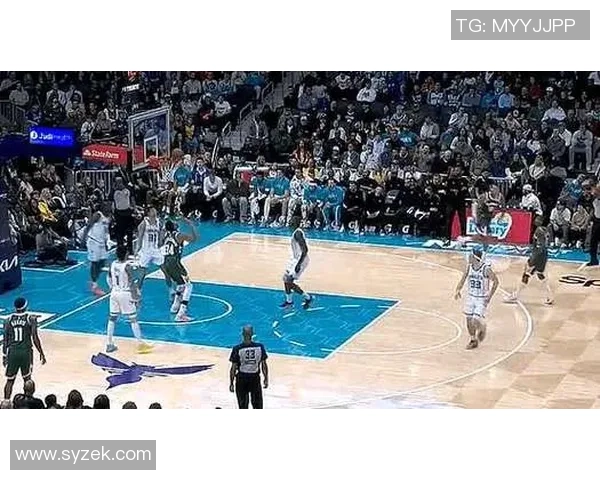 拳击手出击波蒂斯上篮遭无视犯规愤怒重拳击打篮架引发热议