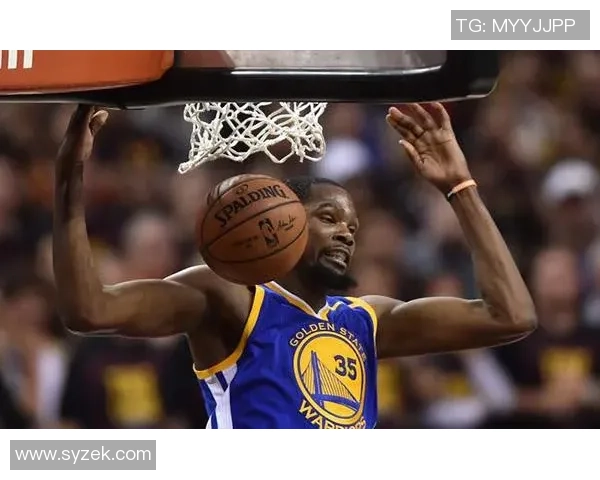 张佳玮分析勇士战术库里与巴特勒传切配合不依赖持球进攻 张佳玮分析勇士战术库里与巴特勒传切配合不依赖持球进攻