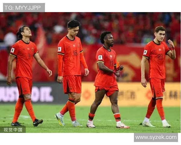 拜合拉木错失良机球停得太靠后导致单刀机会流失