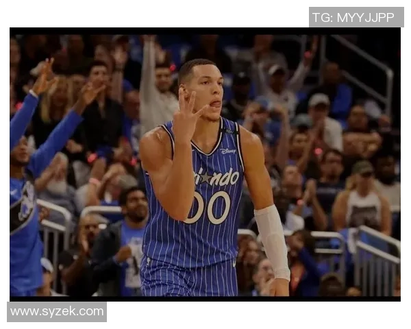 小波特称赞泰瑞斯马丁在训练营表现出色展现强大统治力 小波特称赞泰瑞斯马丁在训练营表现出色展现强大统治力