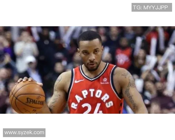 诺曼鲍威尔表现平平却依然收获双十数据球队轻松取胜